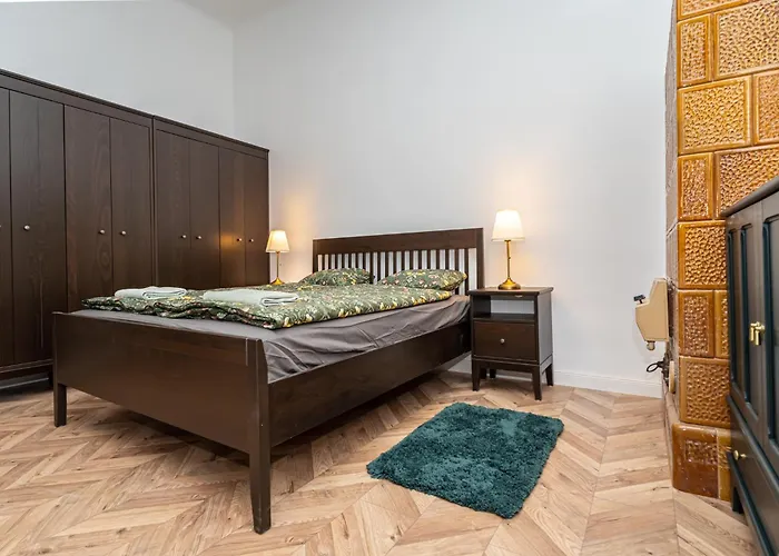 Pollack One Bedroom Apartament