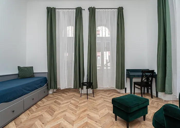 Pollack One Bedroom *