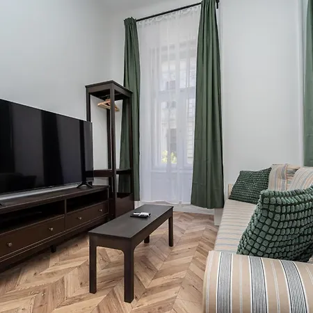 Pollack One Bedroom * בודפשט