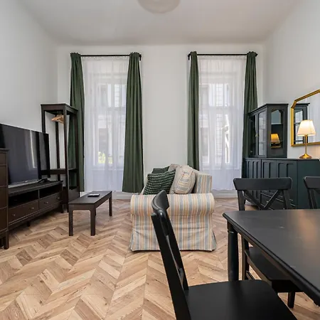 Pollack One Bedroom *